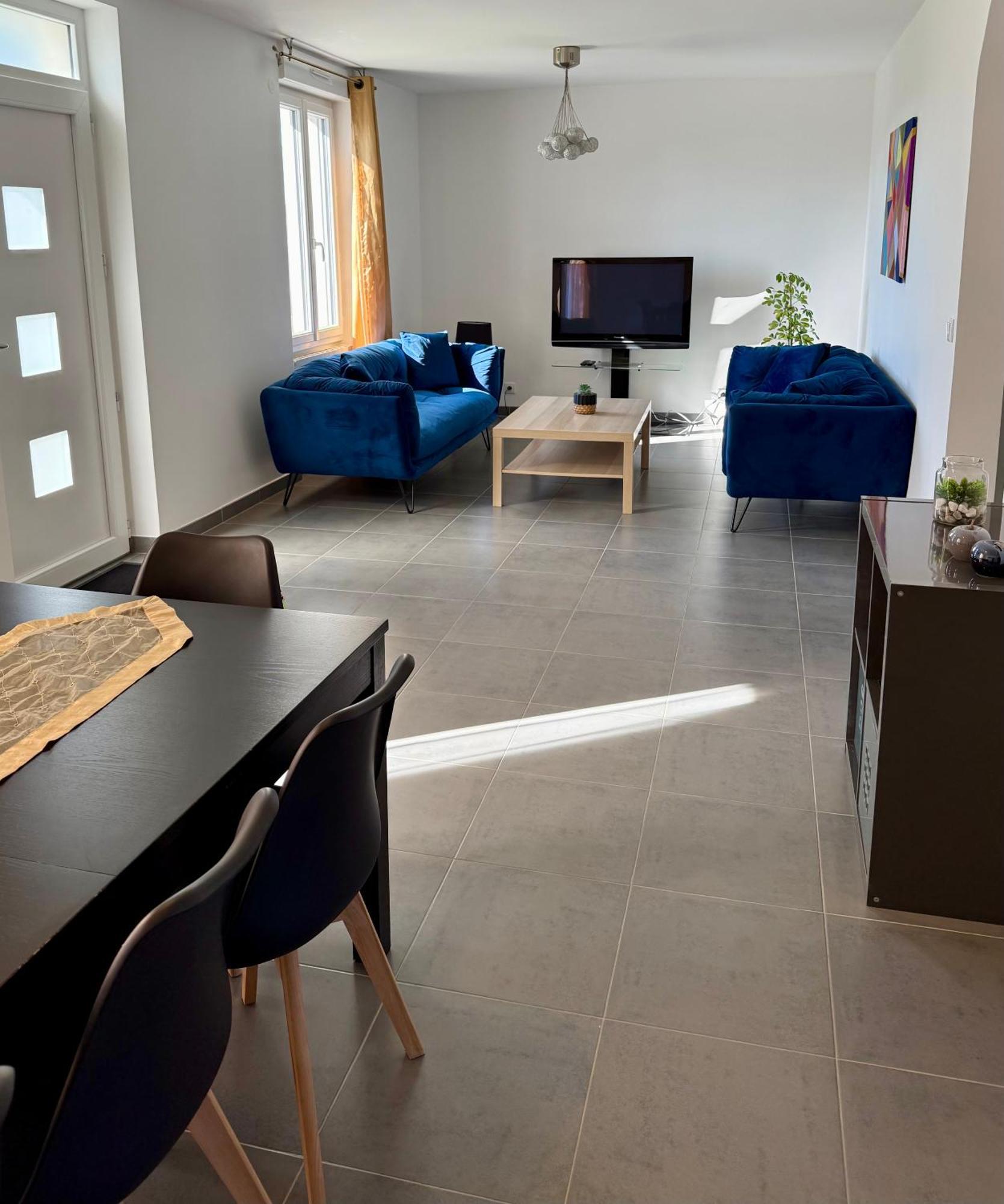 Maison De Charme A 5 Min De Disney Paris Villeneuve-Saint-Denis Bagian luar foto